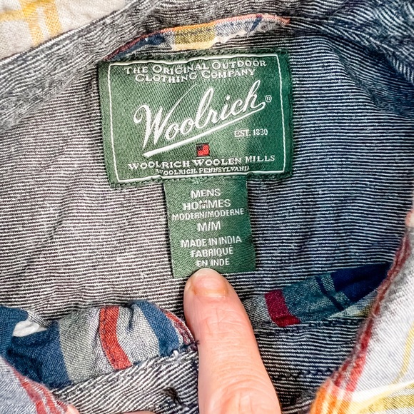 Woolrich Multicolor Plaid Short Sleeve Collared Button Down Shirt Size Medium - Picture 8 of 8